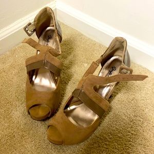 Used high heel shoes. Size 6.5